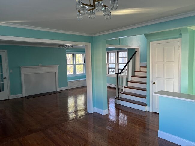 Photo - 403 Cooke St