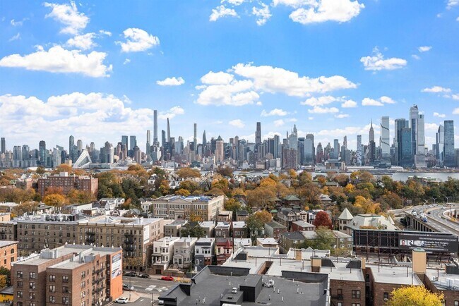 Photo - 3312 Hudson Ave