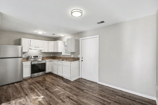 Photo - 8024 Montgall Ave