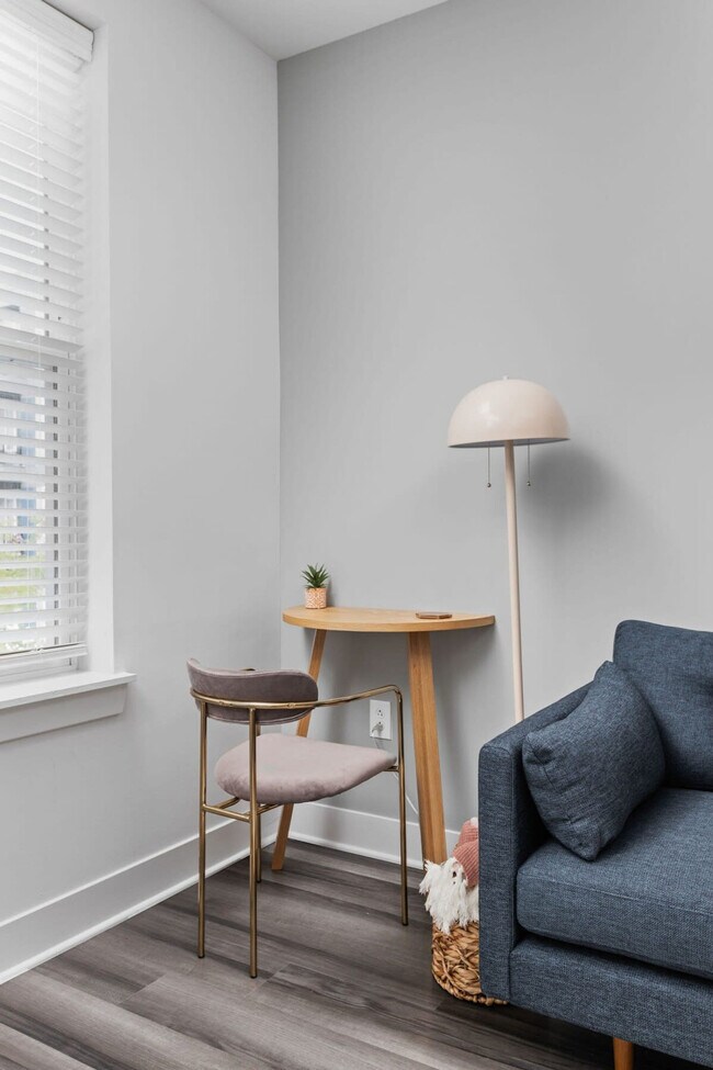 Photo - 520 E Washington St Unidad ID1407020P