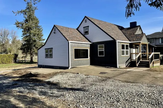 Photo - 3712 NE 54th St