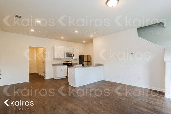 Photo - 119 Dudley Wy