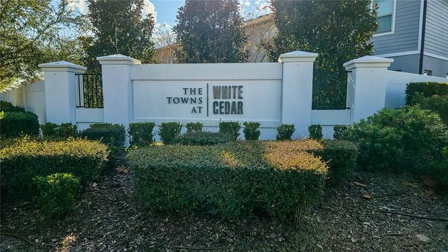 Photo - 260 Evertree Loop