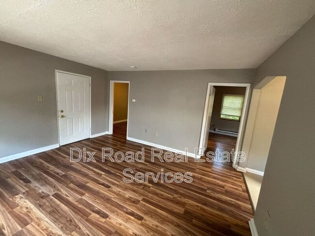 Photo - 3121 Gobel Ave