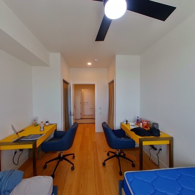 Photo - The Laureate