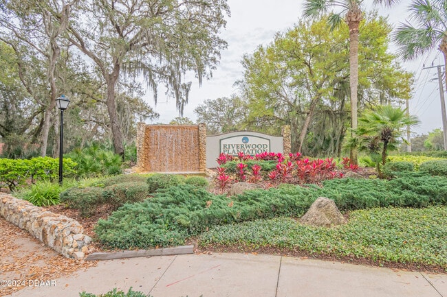 Photo - 6236 Clover Bend Dr