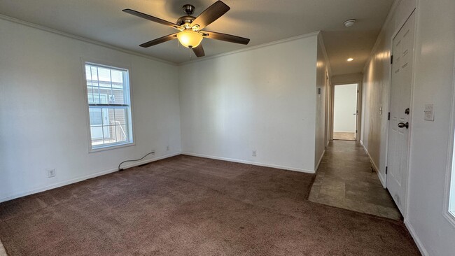 Photo - 2020 Lark Ln NW
