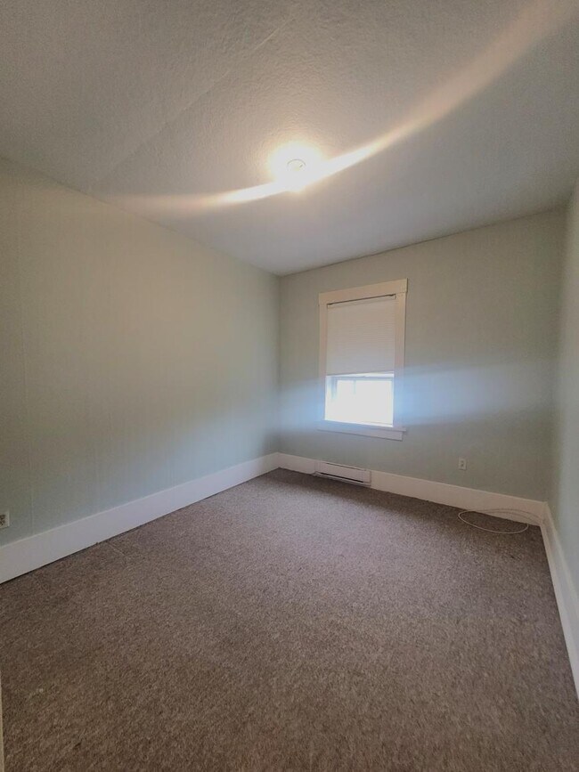 Photo - 1 bedroom in Prince Rupert BC V8J 1A9