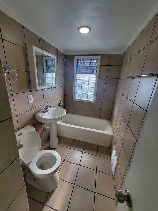 Photo - 5657-5659 N 60th St. (Duplex) Unit 5659 (Upper)