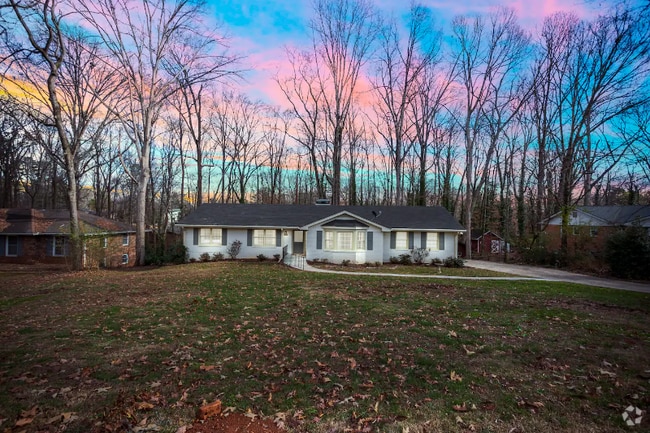 Building Photo - 3270 Hickory Crest Dr NW Rental