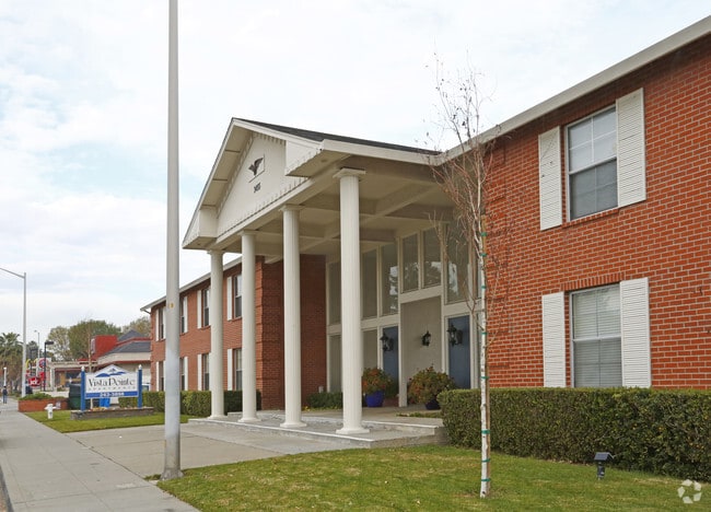 Vista Pointe Apartments