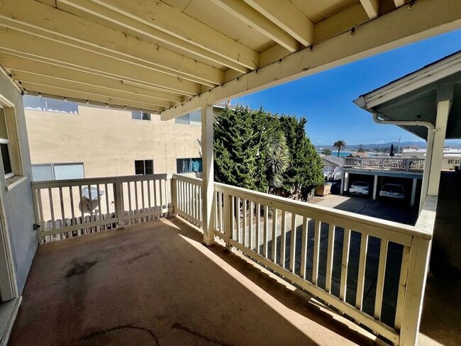 Photo - 2 bedroom 1 bath apartment in Downtown Monterey!