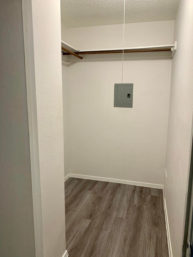 Palms Apartments