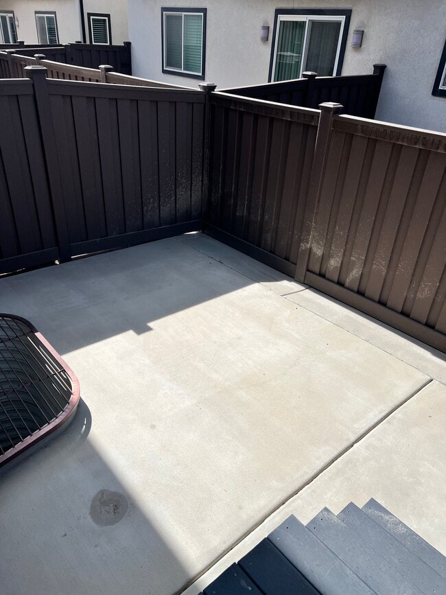 Bluffdale Townhouse