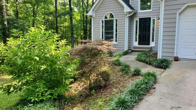 Photo - 1061 Sharon Pl