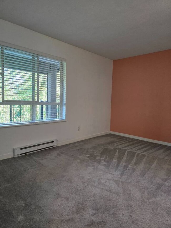 11667 Haney Byp Unit 406