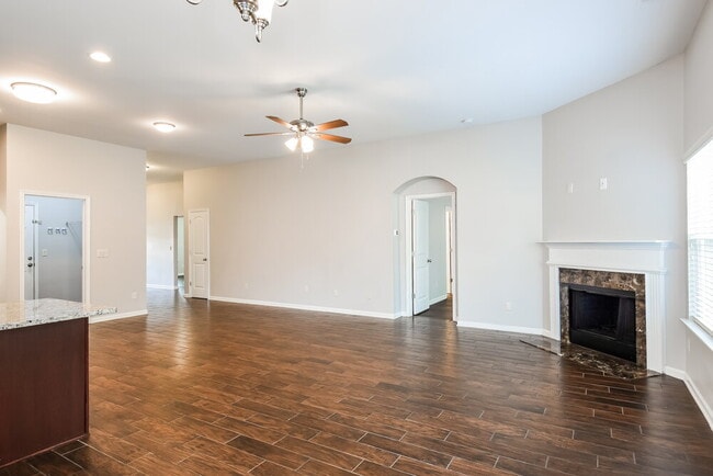 Photo - 165 Renford Rd