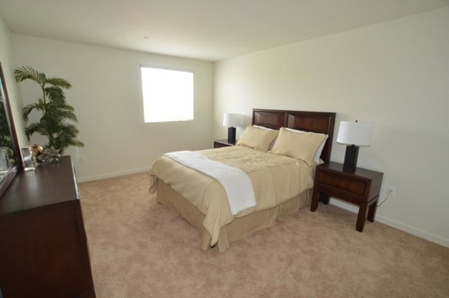 La Buena Ventura Apartments