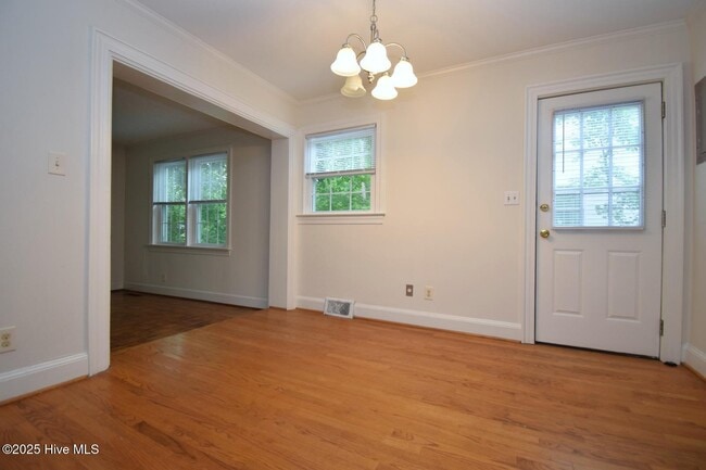Photo - 1415 N Overlook Dr