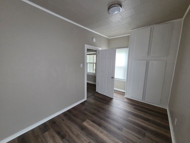 Photo - 220 4th St Unit 220 - East