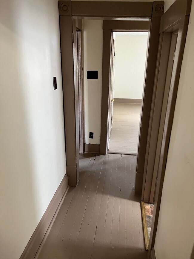 Photo - 331 Kingwood St