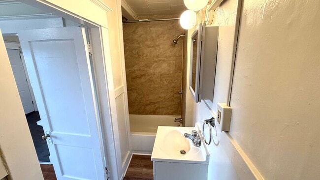 Photo - 70 Maple St Unit 3RR