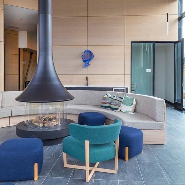 Ample social spaces - Modera West Wash Park