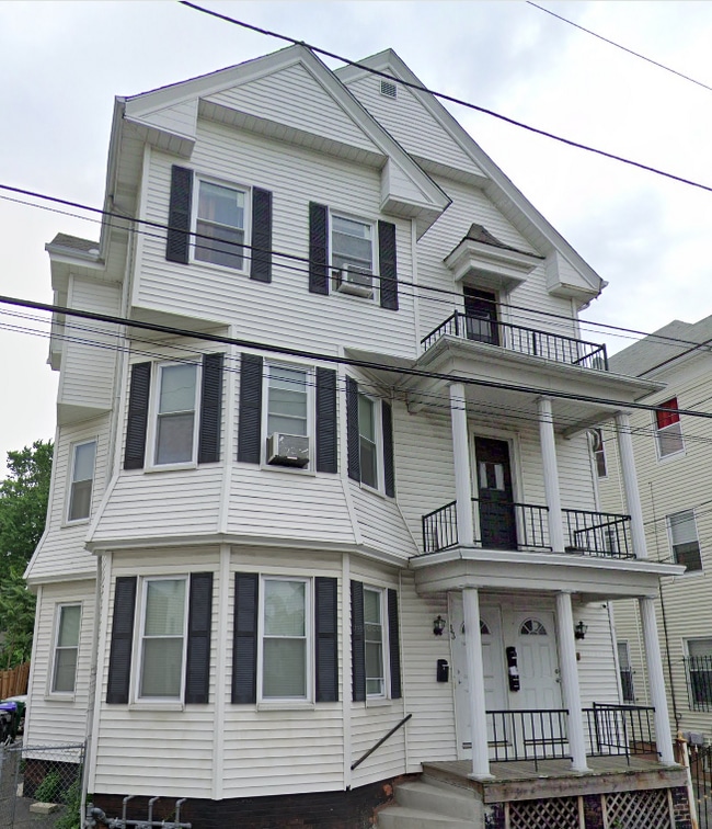 Building Photo - 33 Linwood Ave Unit 31 Linwood Ave #2