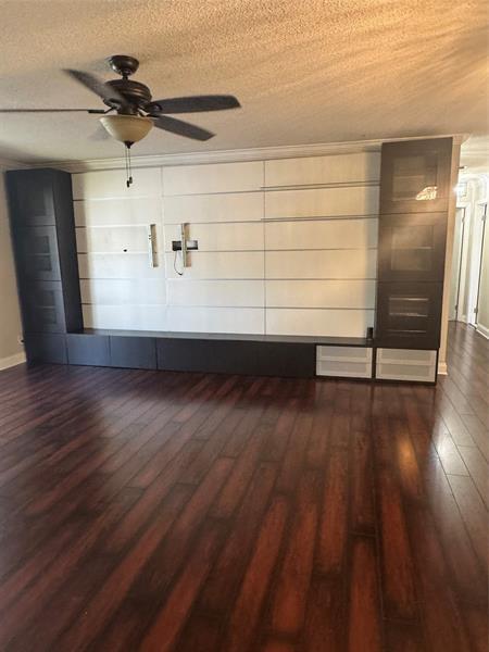 Building Photo - 490 N Laurel Dr Unit 8A