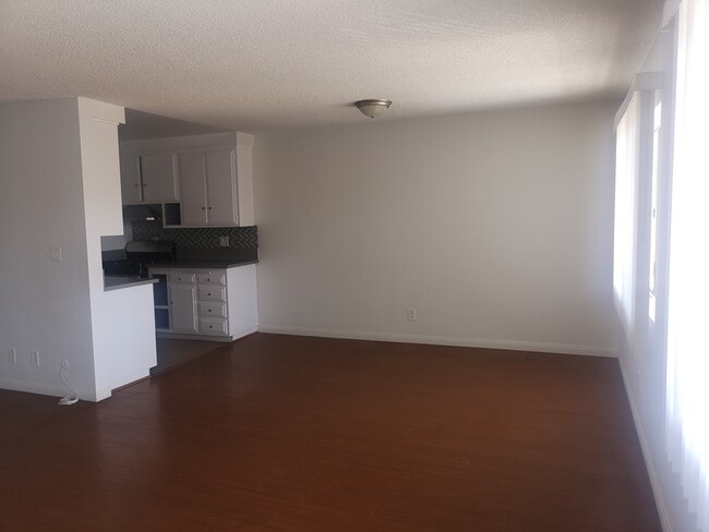 Building Photo - 3675 Monon St Unit 302