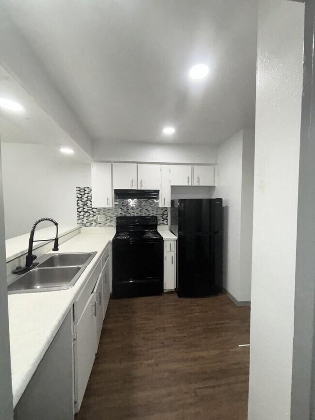 Photo - Arcos Apartments