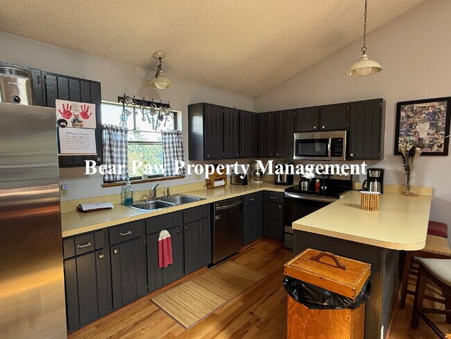 Photo - Cute duplex in Evergreen!!