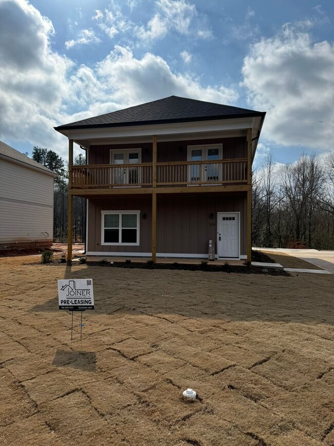 4 Bedroom/4Bath New Build off Will Hunter ... - 4 Bedroom/4Bath New Build off Will Hunter ... House