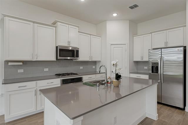 Photo - 108 Invermore Dr