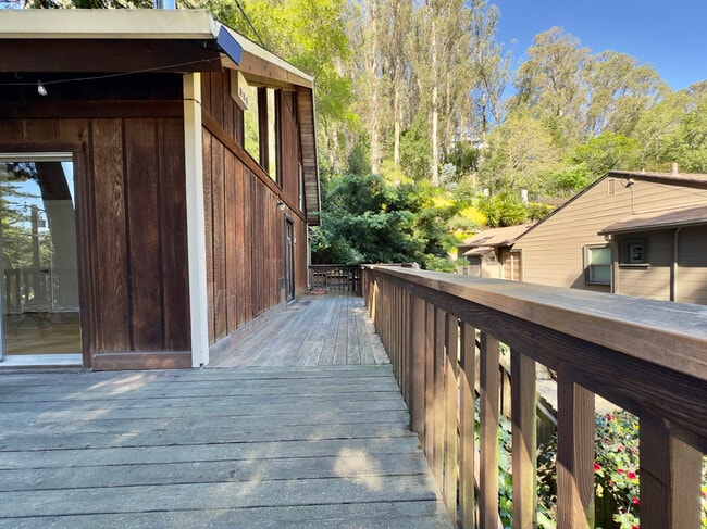 Photo - 6583 Valley View Rd