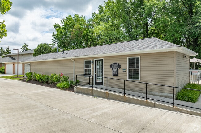 Leasing Office