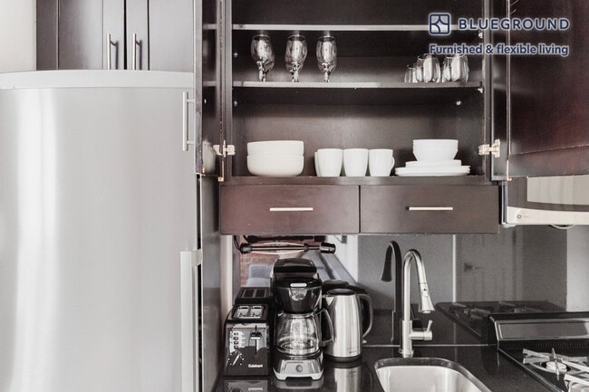 Photo - 221 Mott St Unit FL3-ID2053