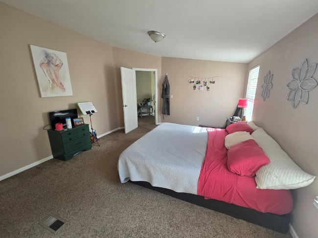 Photo - 101 W Layton Ave