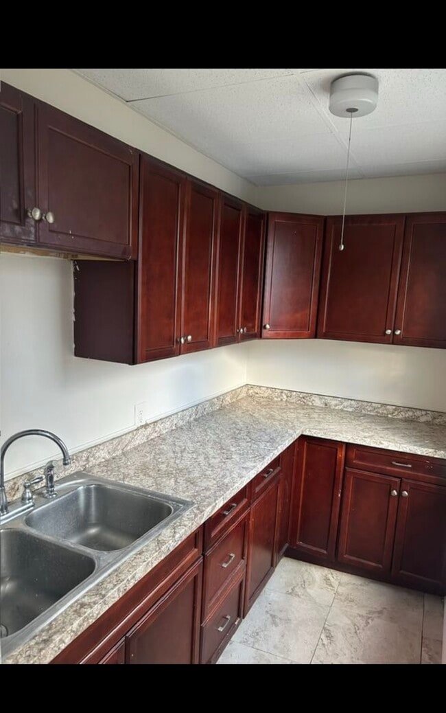 Photo - 37 Maple St Unidad 3