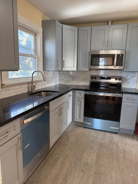 Building Photo - 212 Harrison Ave Unit 2