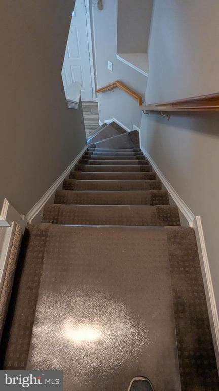 Photo - 1875 Tiger Lily Cir