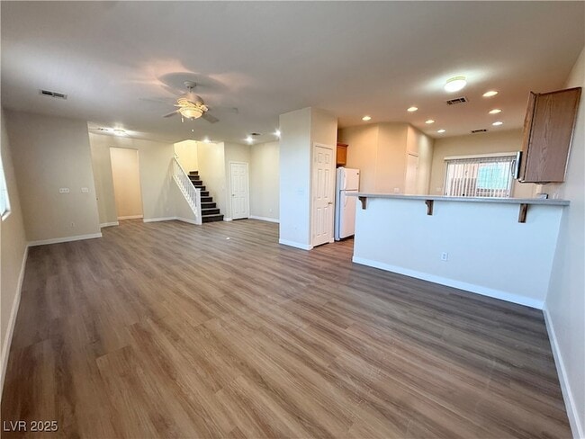 Photo - 4074 Sparrow Rock St