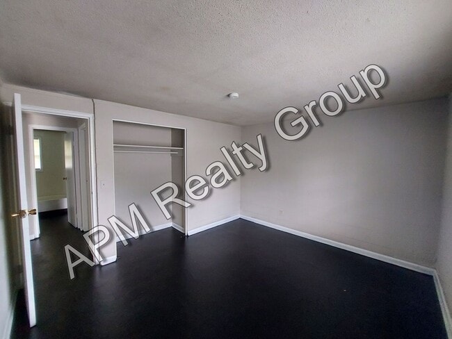 Photo - Updated two bedroom off Colonial Drive - 50% off first month
