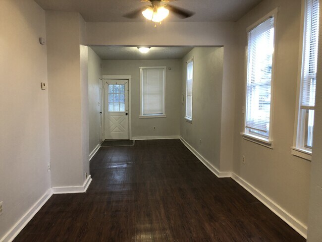 Photo - 516 Center Ave Unit 2