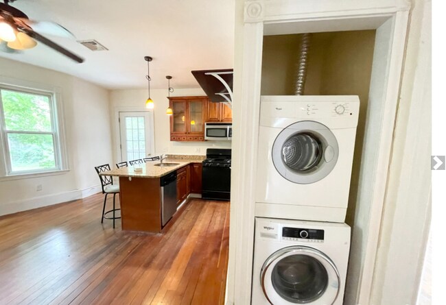 Photo - 112 Hillside St