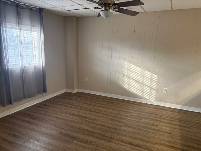 Photo - 603 Thornhill Dr