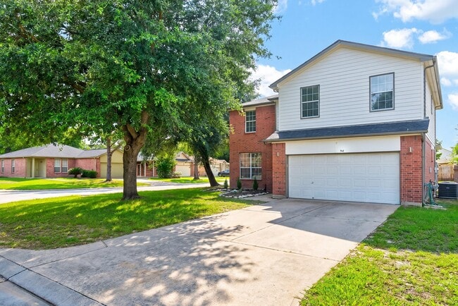 Building Photo - 918 Ivycroft Ln