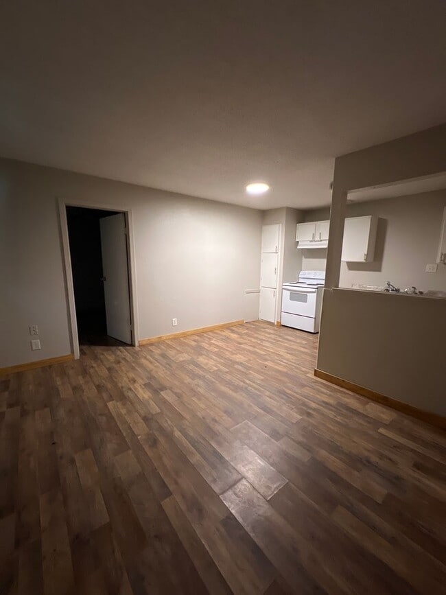 Building Photo - 1004 Co Rd 3771 Unit 3
