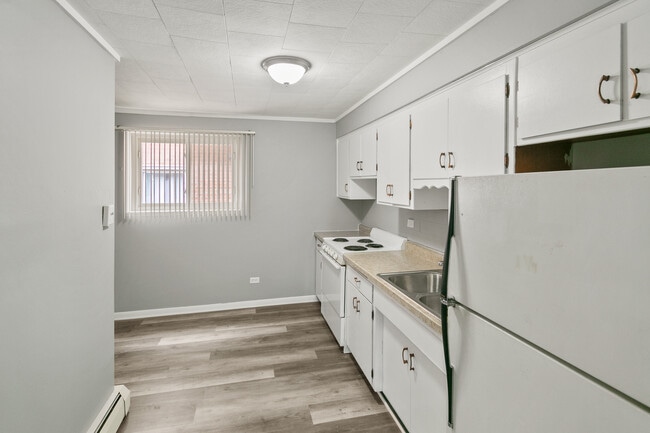 Photo - 3007 W 87th St Unit 4