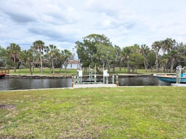 Photo - Islands Community Condo